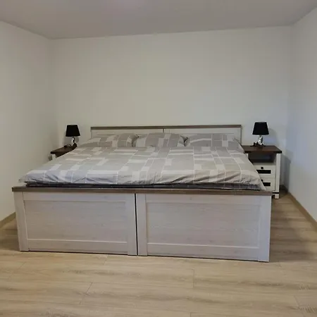 Lolek Apartment Brilon